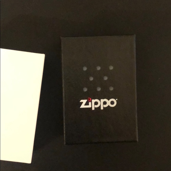 Supreme Logo Zippo - Picture 4 of 5